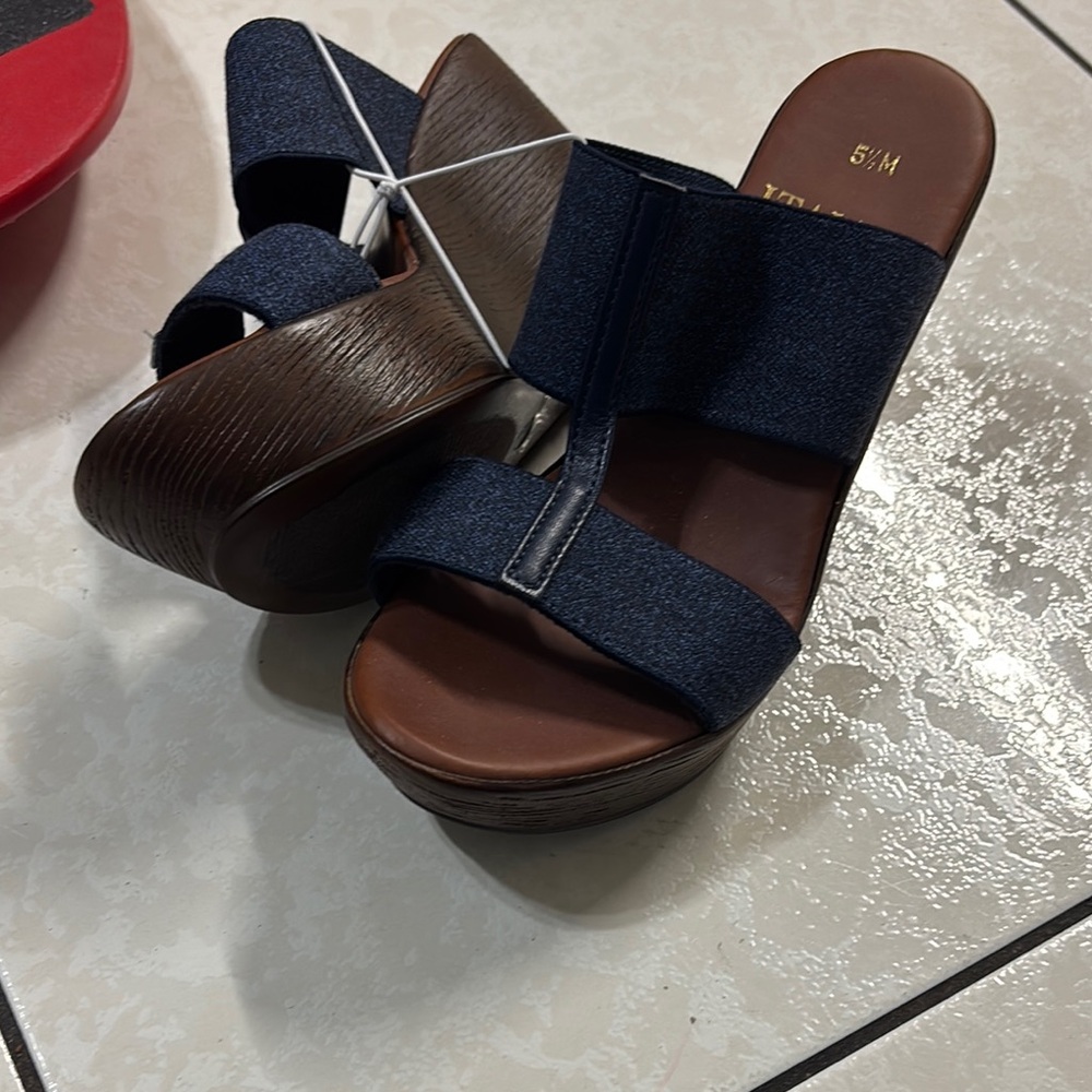 Blue and Brown Platform Sandals with Contoured Footbed